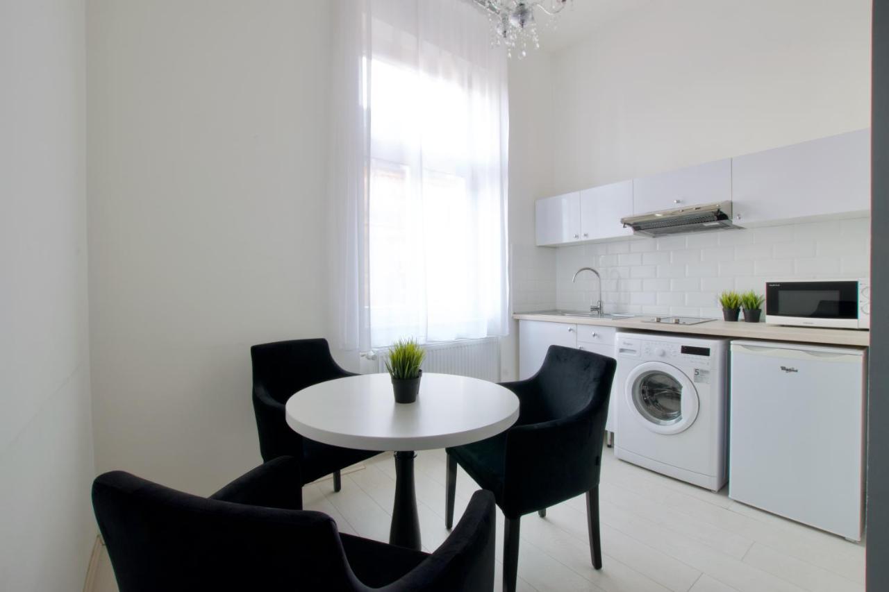 Premium Apartments By Hi5 - Astoria Square Budapest Extérieur photo